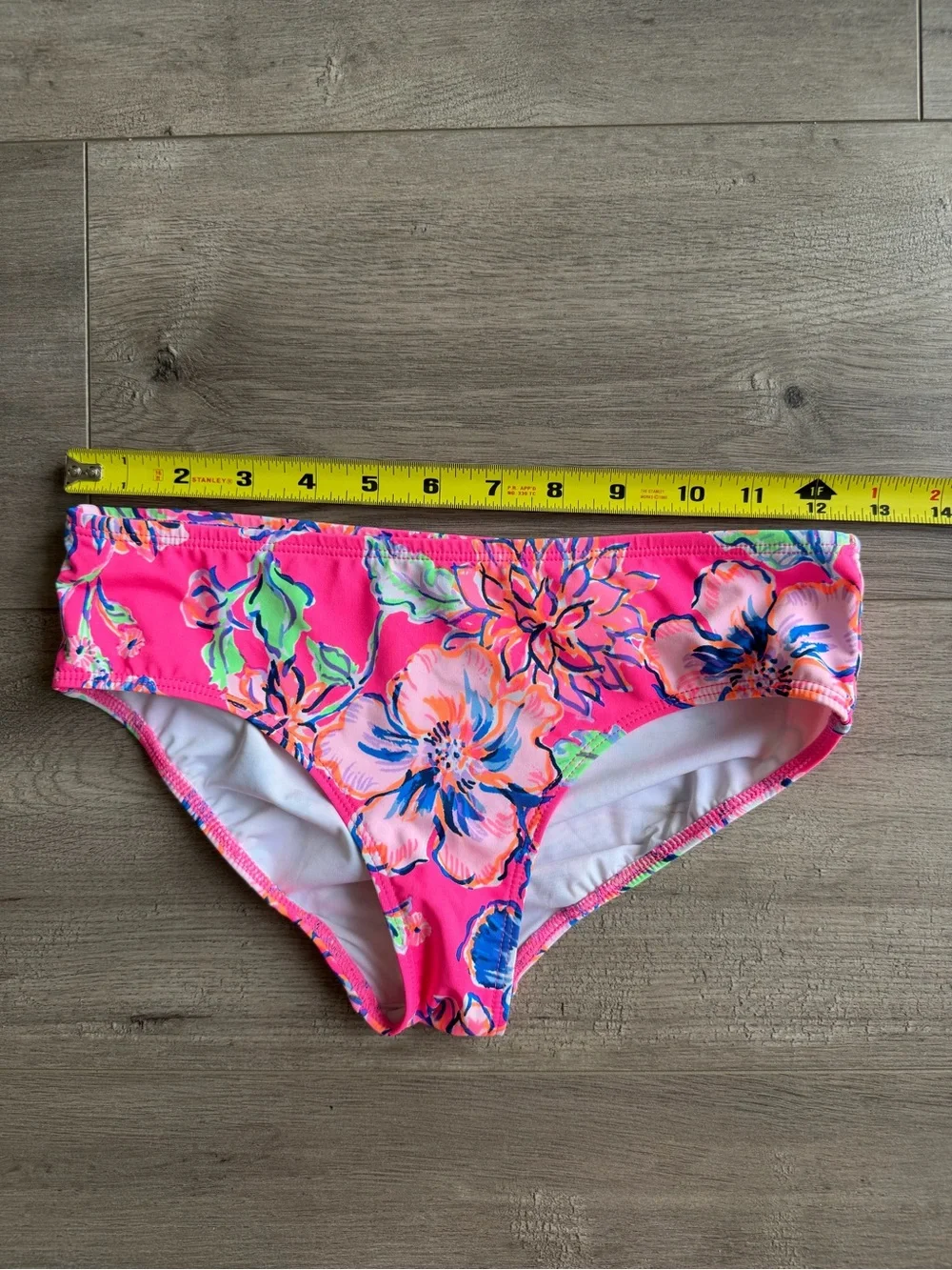 Lilly Pulitzer girls Mini Kasme Bikini Upf 50+ - size 10